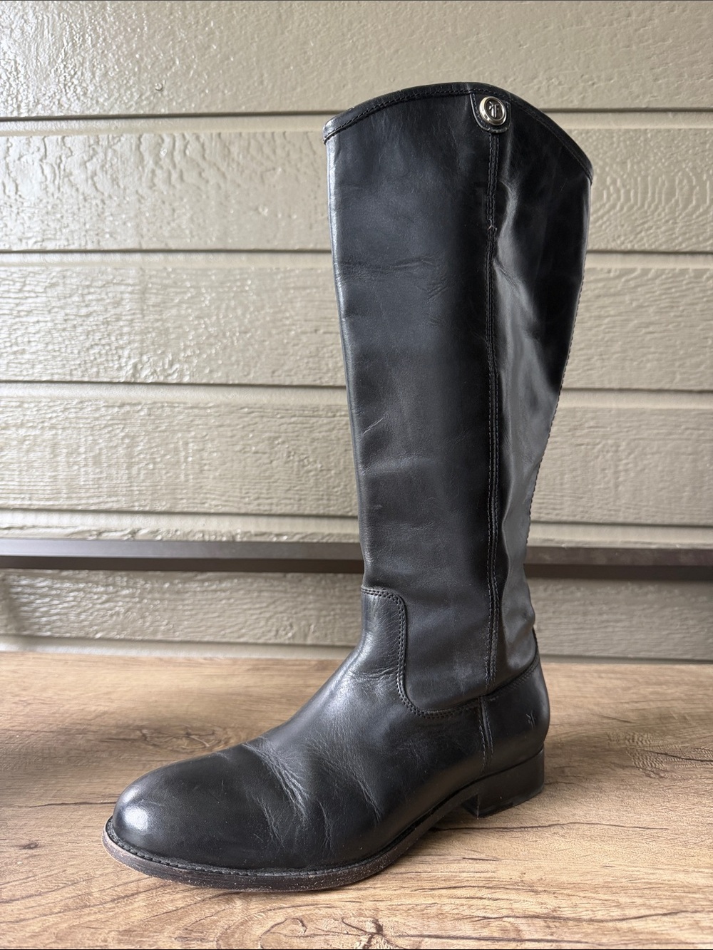 FRYE Women’s boots Black size 8.5 B - Picture 2 of 11